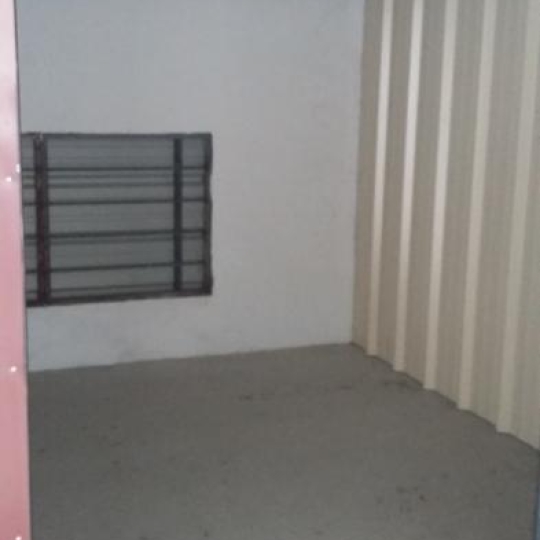  Annonces VENELLES : Garage / Parking | MEYRARGUES (13650) | 9 m2 | 150 € 