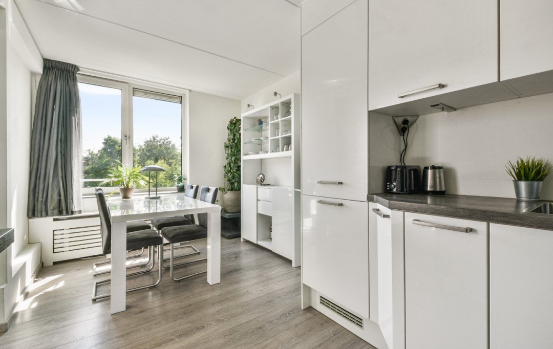 Annonces VENELLES : Apartment | AIX-EN-PROVENCE (13090) | 43 m2 | 319 000 € 