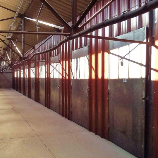  Annonces VENELLES : Garage / Parking | PEYROLLES-EN-PROVENCE (13860) | 11 m2 | 200 &euro; 