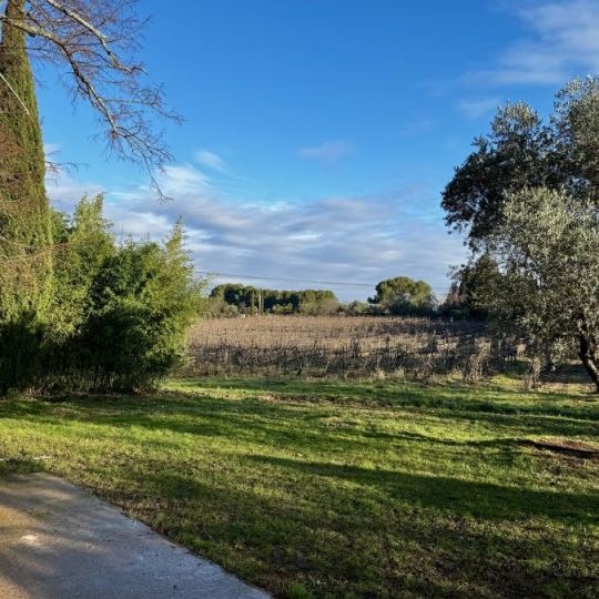  Annonces VENELLES : Maison / Villa | VENELLES (13770) | 136 m2 | 1 935 &euro; 